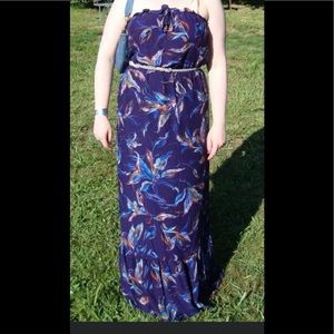 Floral sleeveless maxi dress